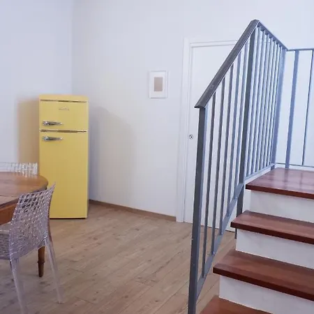 Prázdninový dům Mini Patini, Nel Cuore Della Citta LʼAquila